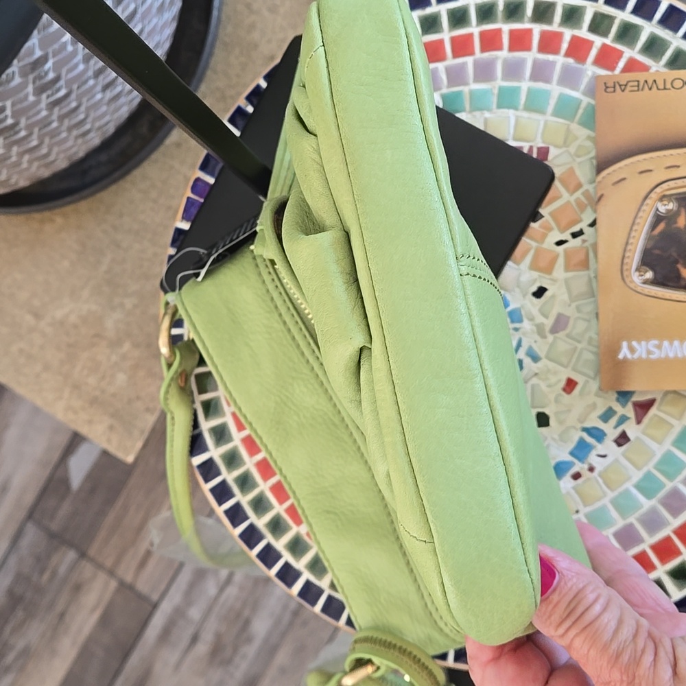 NWT B MAKOWSKY Leather Crossbody Bag - Picture 13 of 14